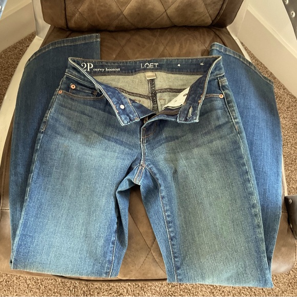Women’s Ann Taylor Loft Jeans - Picture 4 of 10